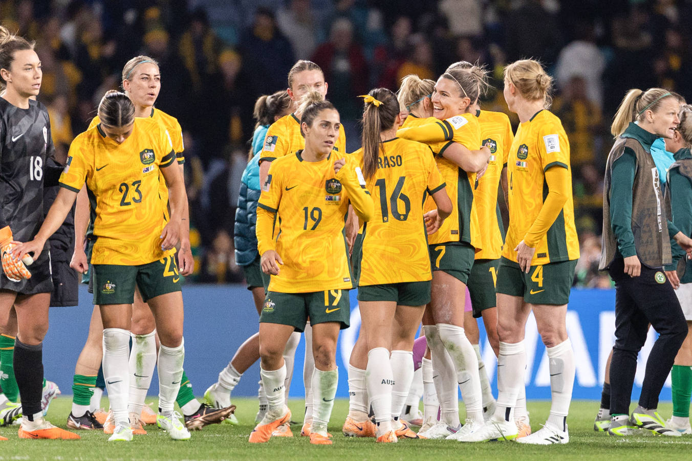 米兰百家乐-德罗巴在澳大利亚队比赛中晋级下一阶段，表现优异引发热议！